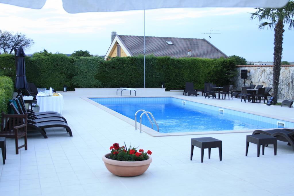 Villa Genny Altamura Exterior foto